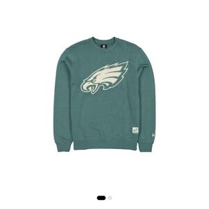 Women's Eagles Sweatshirt NWT